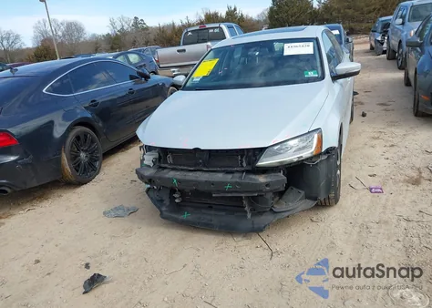 2018 Volkswagen Jetta 1.4T Se/1.4T Wolfsburg Edition из США, поврежденный, VIN 3VWDB7AJ5JM260062